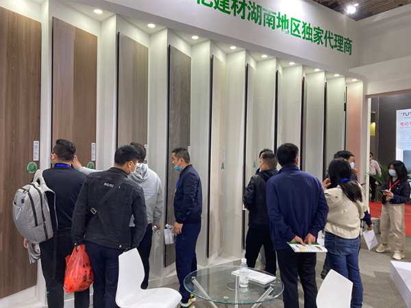 建博会圆满落幕 ▏帝森元福&博耐克欧松板大放异彩！