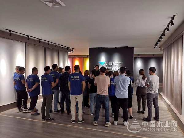 懂法知法促发展 小摇篮法务部门正式成立