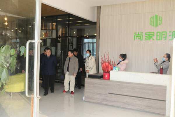 南宁市副市长刘为民等领导莅临明源木业调研指导
