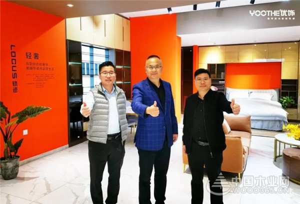 山东省家具协会定制家具专业委员会副会长兼秘书长徐宝传莅临优饰指导工作