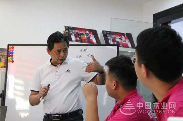 好太太新人培训班圆满成功