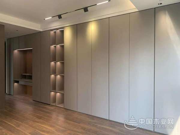 9尺大板，一板到顶，高端大气， 但如何降低变形几率