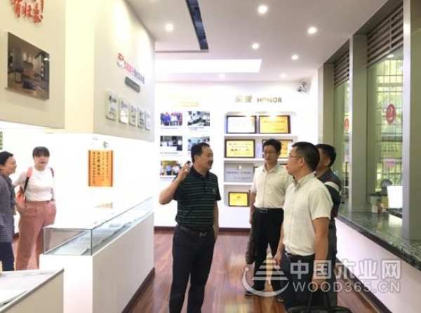 彰显企业责任与担当 壮象扶贫帮困成效显著