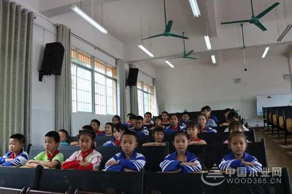 与爱同行|鹏森缘情系儿童送温暖