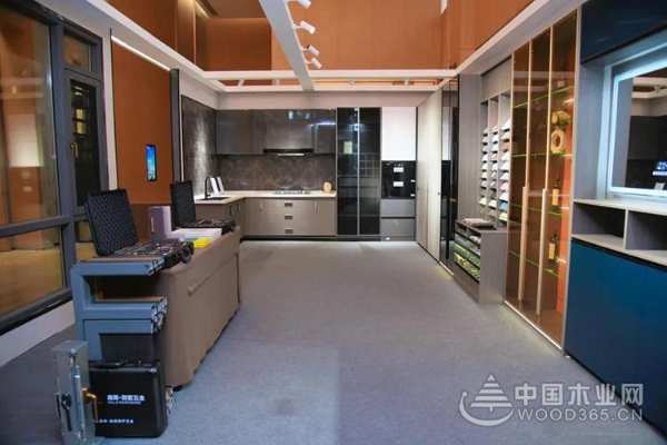 腾云起·振古滇 | 2020年香港福林实木定制2.0高峰论坛圆满成功！
