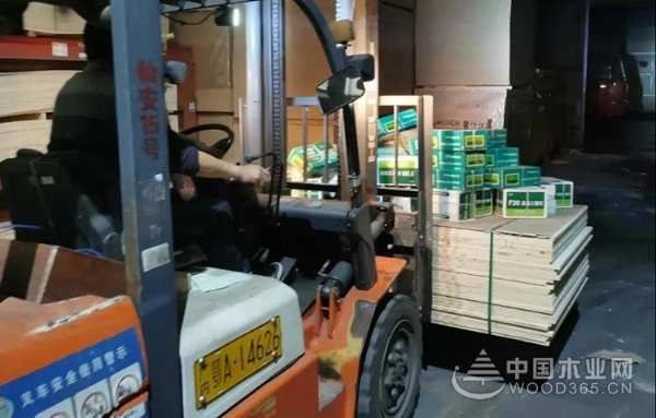 抗击疫情丨新时代最可爱的人