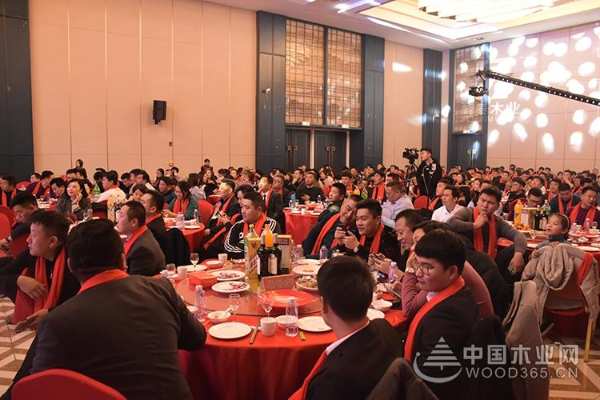 “铸志鼠年 谋远共赢”2020峰泰康贝德年会暨新春客户答谢晚宴圆满落幕