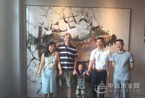 热烈祝贺湖南恒信新型建材与阿拉伯国家进出口商业联合会合作签约成功！