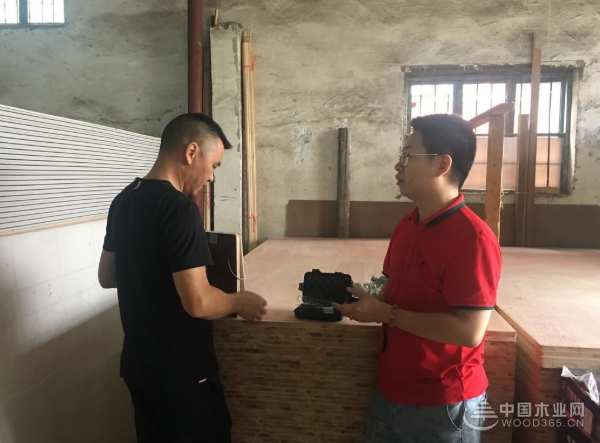 齐心协力 苏醒板材与经销商携手共闯市场