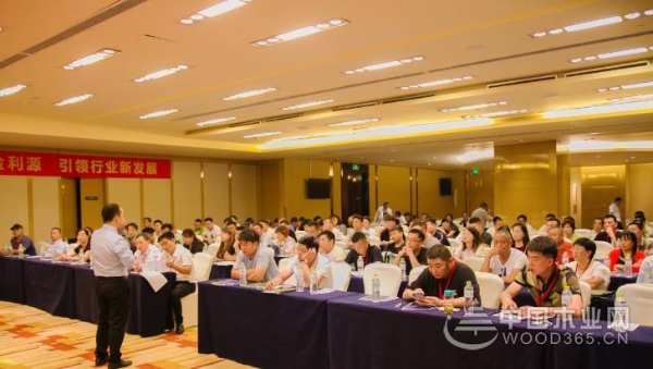 共商财富大计！“大品牌 大未来”金利源招商大会圆满落幕！