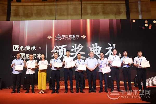 当仁不让 桥牌三度问鼎金匠榜巅峰荣誉