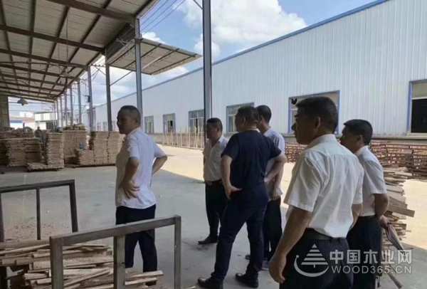 金利源董事长亲临一线慰问，点滴关怀沁人心
