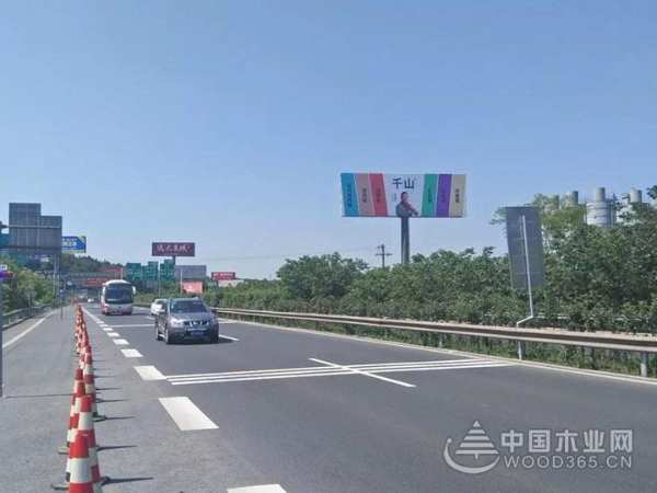 千山势不可挡：大豆胶板材广告进军四川高速