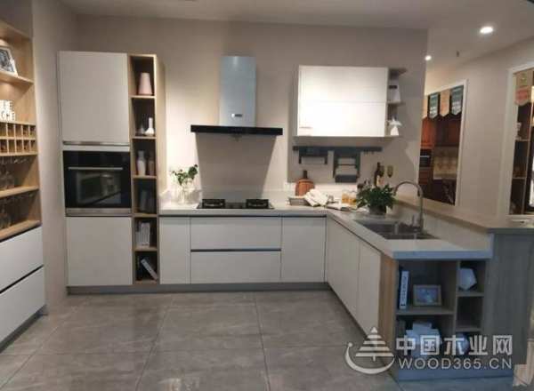 加盟选品牌，兔宝宝橱柜南京店试业大卖！