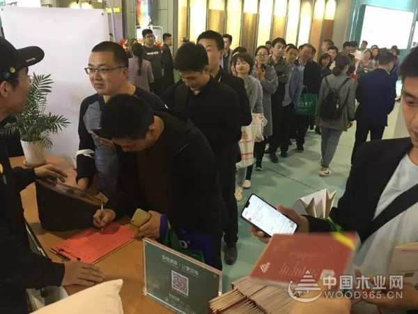 安信美家精彩亮相中国（临沂）全屋定制精品展览会 引领定制家居绿色环保新时代