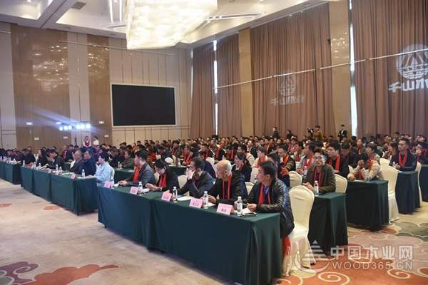“豆胶时代·未来已来”千山木业新产品发布会圆满落幕