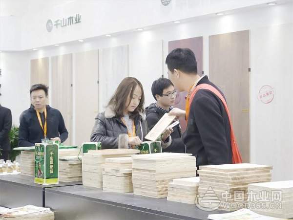 千山木业，大豆胶板材，开启人类板材“天然装修”新时代
