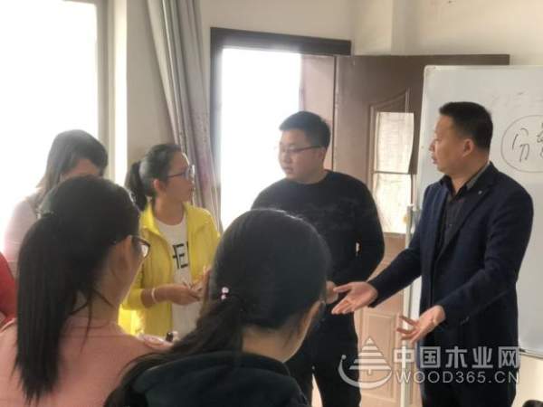 欲善其事 先利其器 联邦科源开展团队职业化素养训练