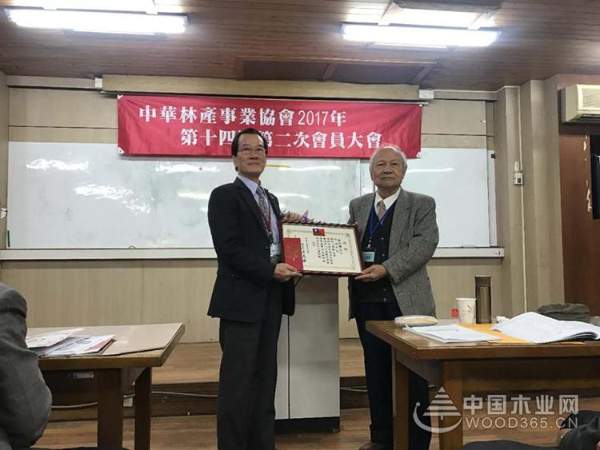 当传统与科技融合，华克深层碳化胶合板独领风骚！