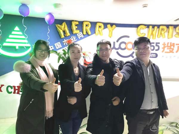 新年伊始 温州红旗公司总经理黄瑜到访中国木业网并达成合作