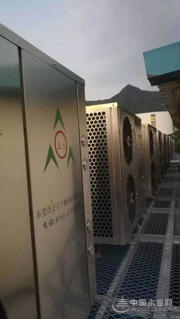 正立：逆境之下求生存，创新、品质、服务一个都不能缺