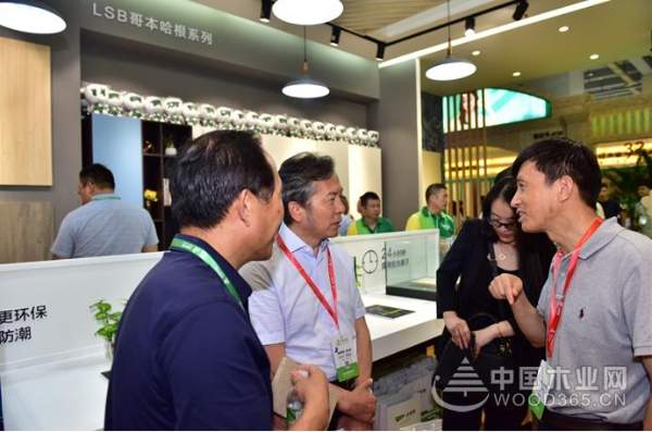 前方高能！千年舟LSB板临沂木博会惊艳首秀