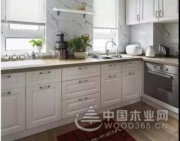 平安树板材橱柜，惊艳厨房的美