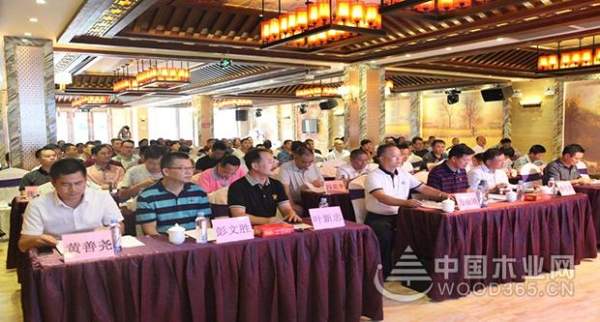 壮象：融安香杉喜迎盛会