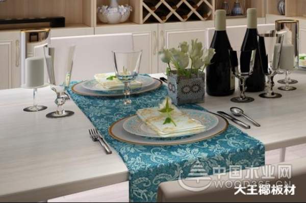 复古家居回潮，大王椰板材像手艺时代致敬