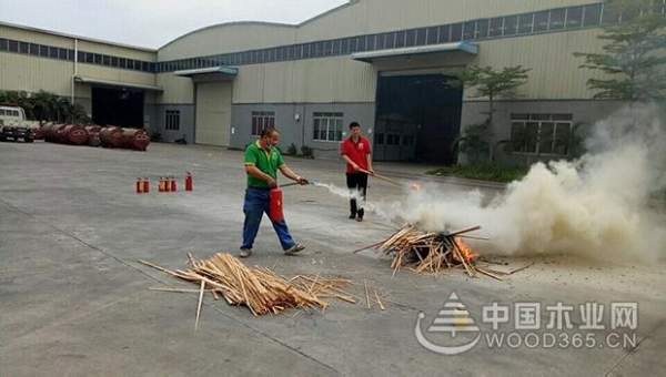 安全生产始终在线，香港汉邦开启消防培训
