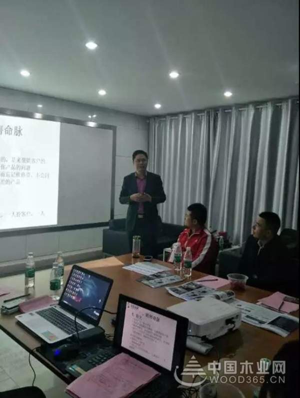 共同的事业，共同的努力。| 合肥经销商2018年**季度总结大会圆满落幕