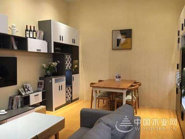 【展会特辑Day1】兔宝宝健康定制登陆广州定制家居展览会！