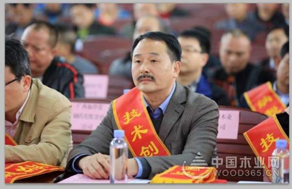 壮象获融安县县政府表彰