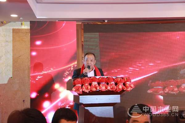 “顺势腾飞 重构未来”——2018浙江豪鼎实业投资有限公司年终庆典在杭州盛大召开
